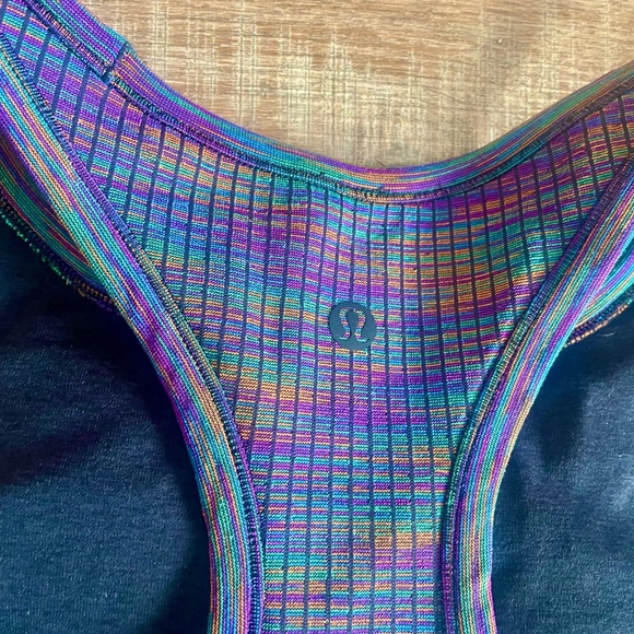 Lululemon “Rainbow Multi” Ebb to Street Cropped Racerback Tank - Size 6 - Picture 4 of 8